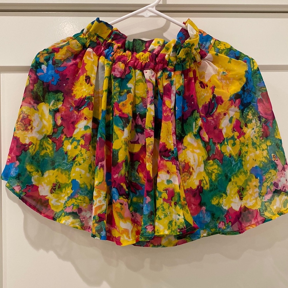 Women skirt